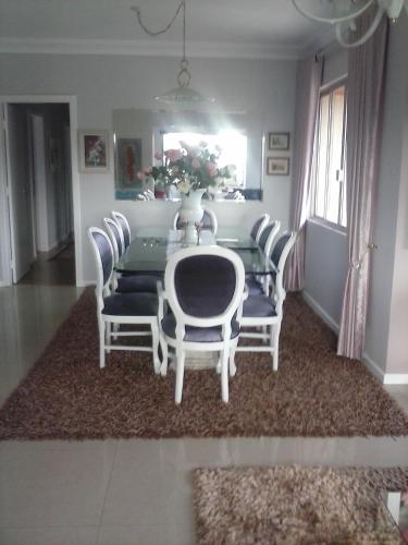 Apartamento Alto Padrão
Apartamento Alto Padrão