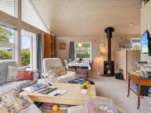 Holiday Home Akseline - 300m from the sea by Interhome in Hadsund Holiday Home Akseline - 300m from the sea by Interhome in Hadsund