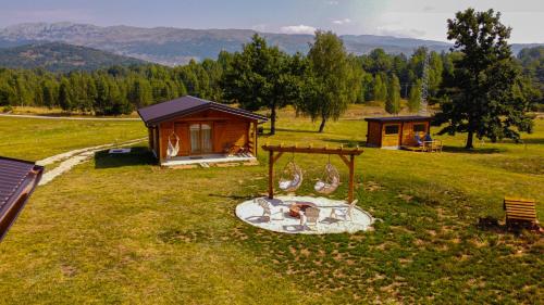 景觀, Vikendice Gornja Brezna - Mountain cabin Gornja Brezna in 普盧日內 景觀, Vikendice Gornja Brezna - Mountain cabin Gornja Brezna in 普盧日內