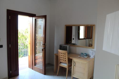 Albergo Villa Vittoria in Rodi Garganico Albergo Villa Vittoria in Rodi Garganico