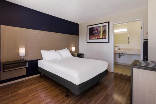 Rodeway Inn Livermore in Livermore (CA) Rodeway Inn Livermore in Livermore (CA)