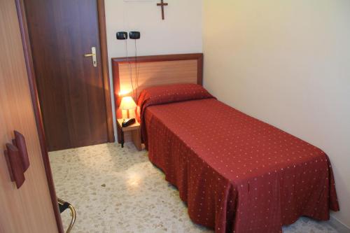 This photo about Hotel La Casa Del Pellegrino shared on HyHotel.com