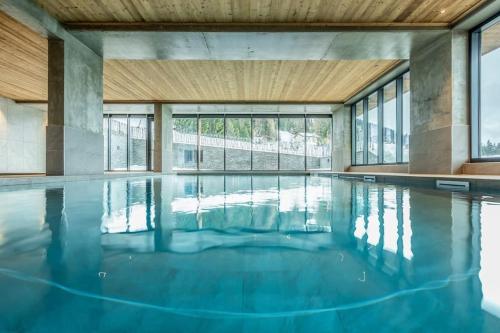 Appartement Haute gamme ski aux pieds, piscine, sauna. in Bourg-Saint-Maurice Appartement Haute gamme ski aux pieds, piscine, sauna. in Bourg-Saint-Maurice