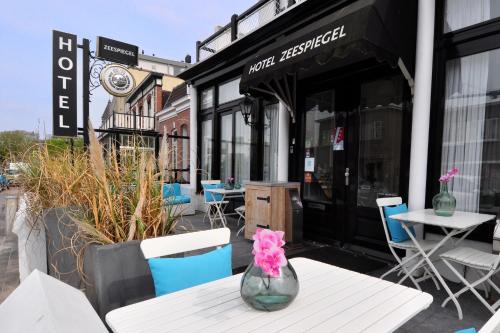 Balkon/teras, Hotel Zeespiegel in Zandvoort Balkon/teras, Hotel Zeespiegel in Zandvoort