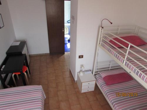 This photo about Thousand Sunny shared on HyHotel.com