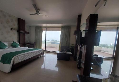 Pipul Utkal Continental in Jharsuguda Pipul Utkal Continental in Jharsuguda