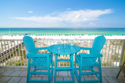 This photo about Gulf Dunes Beach Resort by Panhandle Getaways shared on HyHotel.com