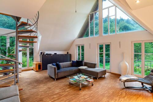 A szálláshely kívülről, Gutshof Kaiserbacher Mühle (Gutshof Kaiserbacher Muhle) in Klingenmunster A szálláshely kívülről, Gutshof Kaiserbacher Mühle (Gutshof Kaiserbacher Muhle) in Klingenmunster