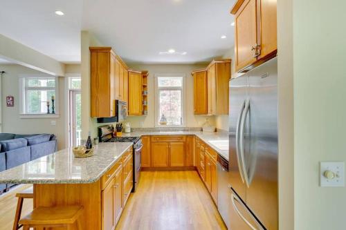 Konyha, Beautiful Stay in Downtown Freeport in Freeport (ME) Konyha, Beautiful Stay in Downtown Freeport in Freeport (ME)