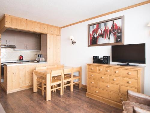 2 pieces luxe avec balcon et Wifi a 500m des pistes - FR-1-449-44 in Val Claret 2 pieces luxe avec balcon et Wifi a 500m des pistes - FR-1-449-44 in Val Claret