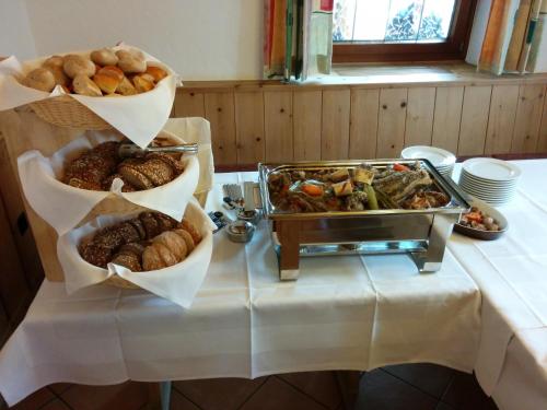 Food and beverages, Hotel Terminus in Samedan Food and beverages, Hotel Terminus in Samedan