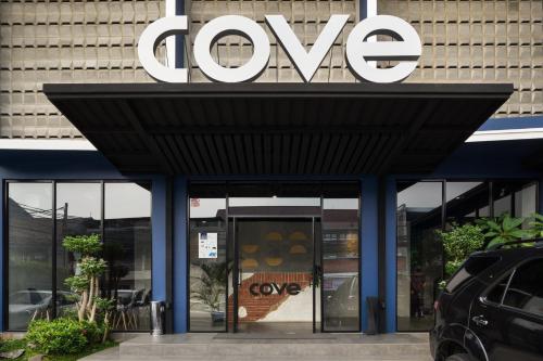 Cove W Suites in Cawang Cove W Suites in Cawang