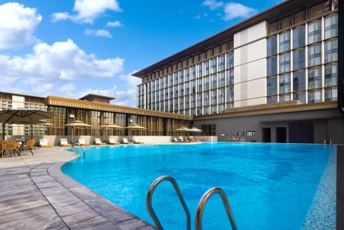 Úszómedence, Four Points by Sheraton Guangzhou, Baiyun in Baiyun kerület Úszómedence, Four Points by Sheraton Guangzhou, Baiyun in Baiyun kerület