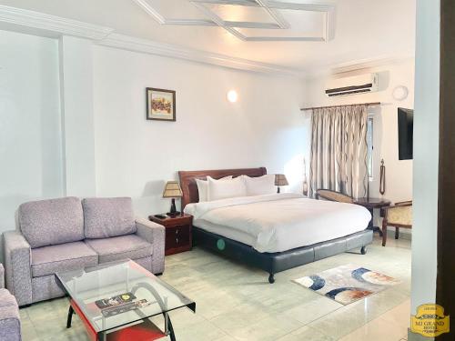 فندق أم جي جراند ليميتد (MJ Grand Hotel Ltd) in المدينة فندق أم جي جراند ليميتد (MJ Grand Hotel Ltd) in المدينة