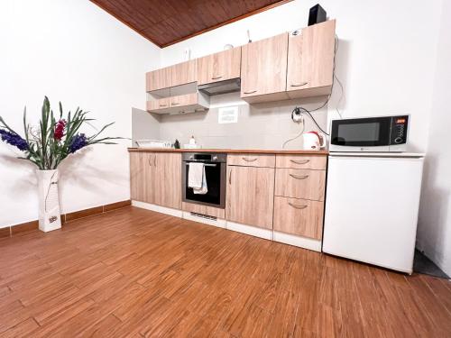 3 Apartments in 1 location in Prague 12 3 Apartments in 1 location in Prague 12