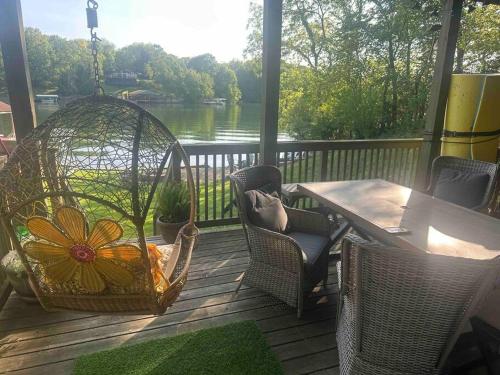 Lake House with private beach in Princeton (IL) Lake House with private beach in Princeton (IL)