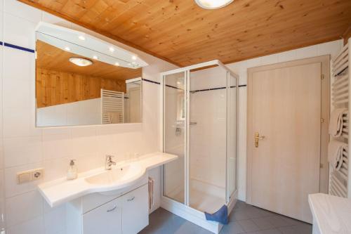 This photo about Zugspitzhotel Diana Thorle shared on HyHotel.com