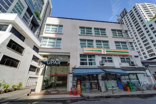 UPAR Hotels Sukhumvit 1114