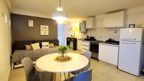 Κουζίνα, DEPARTAMENTO TAG in Σαντάγιο Ντελ Εστέρο Κουζίνα, DEPARTAMENTO TAG in Σαντάγιο Ντελ Εστέρο