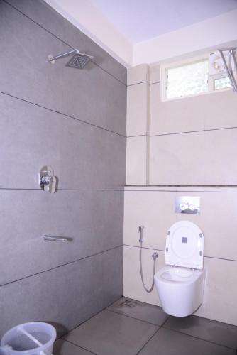 Bathroom, Grand Misty Heaven in Coorg Bathroom, Grand Misty Heaven in Coorg