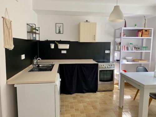 Ruhige Wohnung am Rande des Naturschutzgebietes in Wackernheim Ruhige Wohnung am Rande des Naturschutzgebietes in Wackernheim
