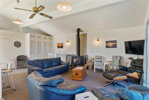 ทัศนียภาพภายนอกโรงแรม, Beachfront Favourite - Foxton Beach Holiday Home in ฟ็อกซ์ตัน บีช ทัศนียภาพภายนอกโรงแรม, Beachfront Favourite - Foxton Beach Holiday Home in ฟ็อกซ์ตัน บีช