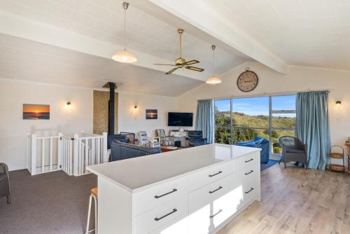 ทัศนียภาพภายนอกโรงแรม, Beachfront Favourite - Foxton Beach Holiday Home in ฟ็อกซ์ตัน บีช ทัศนียภาพภายนอกโรงแรม, Beachfront Favourite - Foxton Beach Holiday Home in ฟ็อกซ์ตัน บีช