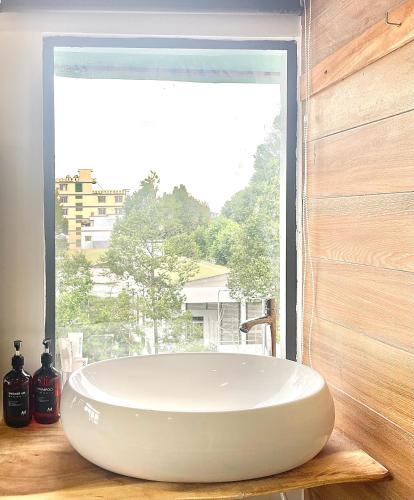 MIDMOST CASA near Hai Ba Trung Street MIDMOST CASA near Hai Ba Trung Street