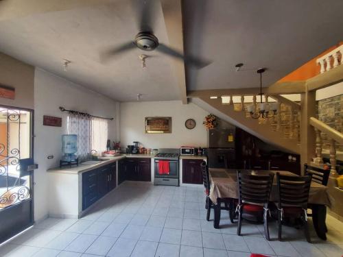 beautiful family house in San Vicente beautiful family house in San Vicente