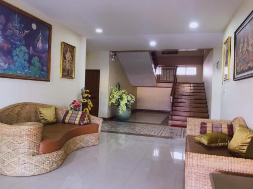 Shared lounge/TV area, SK Resort Pattaya in Nong Pla Lai Shared lounge/TV area, SK Resort Pattaya in Nong Pla Lai