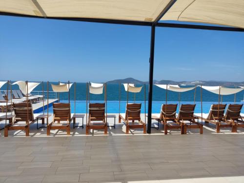 المنظر الخارجي, Ni Marin Hotel in جولوك المنظر الخارجي, Ni Marin Hotel in جولوك