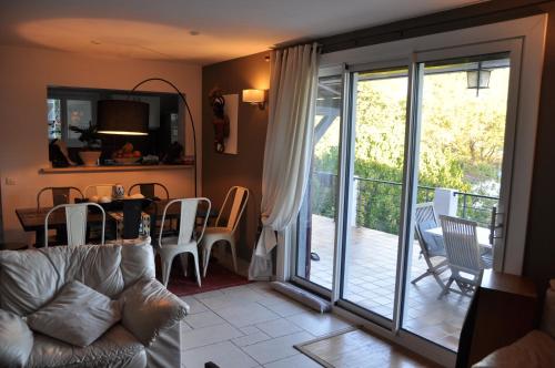 Magnifique Villa vue Ste Baume in Gemenos Magnifique Villa vue Ste Baume in Gemenos