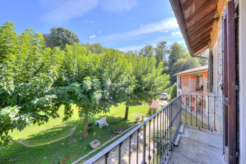 Balcony/terrace, Timeless l' Antico Mulino Della Bozza - Happy Rentals in Brebbia Balcony/terrace, Timeless l' Antico Mulino Della Bozza - Happy Rentals in Brebbia