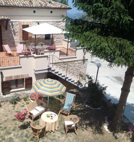 Balcony/terrace, Le Pietre Ricce B&B in Roccamontepiano Balcony/terrace, Le Pietre Ricce B&B in Roccamontepiano