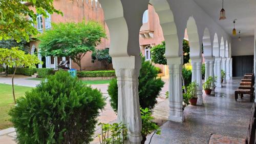 Balcony/terrace, Pushkar Fort - Luxury Heritage Resort in Pushkar Balcony/terrace, Pushkar Fort - Luxury Heritage Resort in Pushkar
