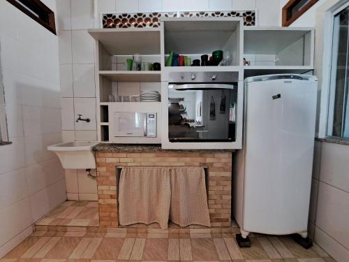 keuken, Descanso a beira mar casa completa em Mambucaba in Portal das Artes keuken, Descanso a beira mar casa completa em Mambucaba in Portal das Artes