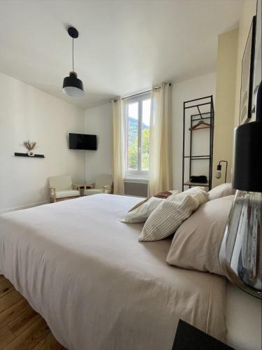 Charmant Studio Pyrénéen (Charmant Studio Pyreneen) in Pierrefitte Nestalas Charmant Studio Pyrénéen (Charmant Studio Pyreneen) in Pierrefitte Nestalas