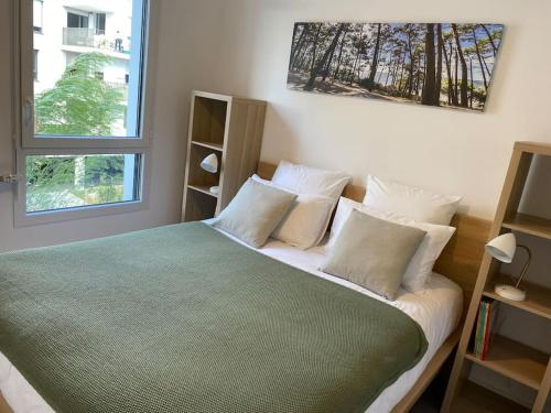 Appartement cosy 80m2 au pied du tram de Bordeaux in Eysines Appartement cosy 80m2 au pied du tram de Bordeaux in Eysines