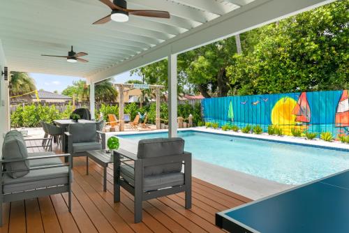 Facilities, Ultimate Vacation Retreat heated pool & Mini Golf L63 in Country Club Facilities, Ultimate Vacation Retreat heated pool & Mini Golf L63 in Country Club