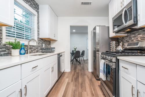 Facilities, Luxe Home Near Braves Stadium in Smyrna (GA) Facilities, Luxe Home Near Braves Stadium in Smyrna (GA)