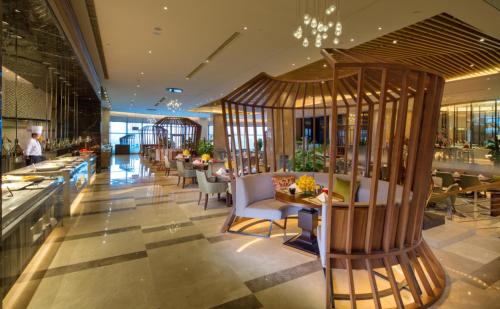 Nhà hàng, Hilton Urumqi in Ô Lỗ Mộc Tề Nhà hàng, Hilton Urumqi in Ô Lỗ Mộc Tề