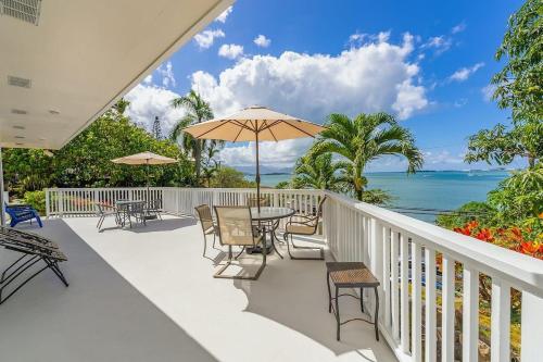 陽台/露台, @ Marbella Lane - Sunshine Seascape Ocean View in 卡內奧赫(HI) 陽台/露台, @ Marbella Lane - Sunshine Seascape Ocean View in 卡內奧赫(HI)