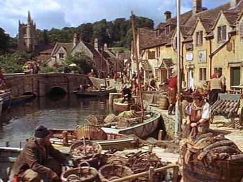 Instalaciones, Battens Farm Cottages - B&B and Self-Catering Accommodation in Chippenham Instalaciones, Battens Farm Cottages - B&B and Self-Catering Accommodation in Chippenham