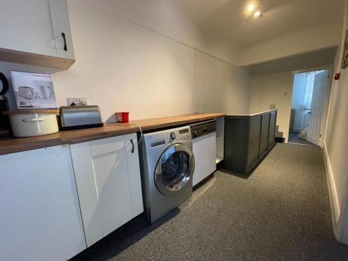 Lovely 2 bedrooms apartment West derby Liverpool in Croxteth Lovely 2 bedrooms apartment West derby Liverpool in Croxteth