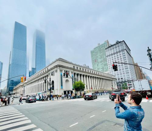 Surrounding environment, New York Spirit Retreats HOSTEL in New York (NY) Surrounding environment, New York Spirit Retreats HOSTEL in New York (NY)