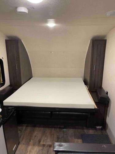 Mini home with bathroom, kitchen