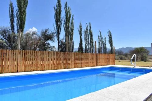 游泳池, Cabaña Finca el Oasis en Jáchal, San Juan (Cabana Finca el Oasis en Jachal, San Juan) in 聖何塞德哈查 游泳池, Cabaña Finca el Oasis en Jáchal, San Juan (Cabana Finca el Oasis en Jachal, San Juan) in 聖何塞德哈查