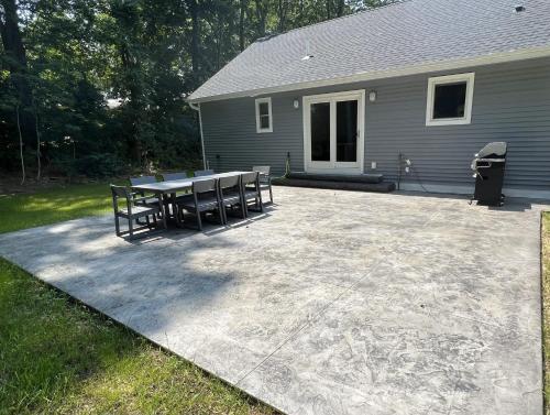 Faciliteiten, Gardner Lake 2 Queen/1King/2 Bath/Laundry- Private in Uncasville (CT) Faciliteiten, Gardner Lake 2 Queen/1King/2 Bath/Laundry- Private in Uncasville (CT)