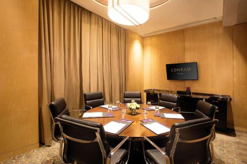 Meeting room / ballrooms, Conrad Pune - Luxury by Hilton near Osho International Meditation Resort and Guesthouse Meeting room / ballrooms, Conrad Pune - Luxury by Hilton near Osho International Meditation Resort and Guesthouse