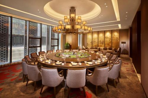 Étterem, Hilton Suzhou in Szucsou Étterem, Hilton Suzhou in Szucsou
